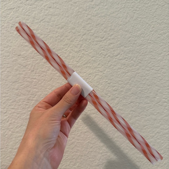 NWT Limited Edition Stanley Quencher 2.0 40oz Tumbler - Mistletoe Twist - Picture 4 of 4